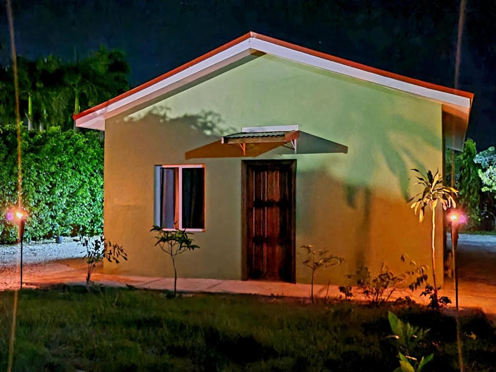 Tuquil-Ha Bed and Breakfast Ladyville Εξωτερικό φωτογραφία