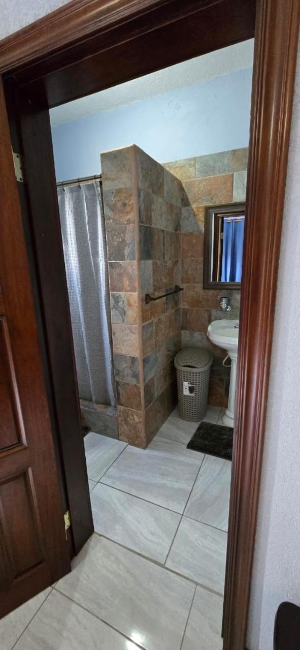 Tuquil-Ha Bed and Breakfast Ladyville Εξωτερικό φωτογραφία